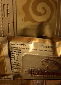 Sonhos Mutantes – série Travesseiros – Círculo de meninas - Ddaniela Aguilar