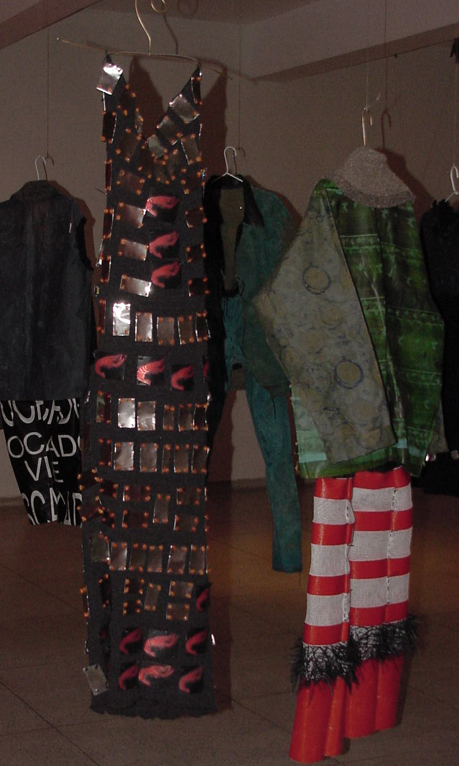 Art wear - Exposição O Universo de 3 mulheres | Ddaniela Aguilar