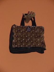 Da série COLMÉIA ( 2001 ) - embalagem pós-consumo | Ddaniela Aguilar