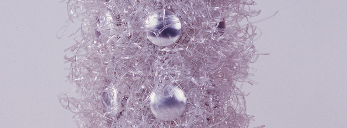 Vaso Porco-Espinho (2003)- prêmio Brasil Faz Design | Ddaniela Aguilar | Foto Manoel Leite