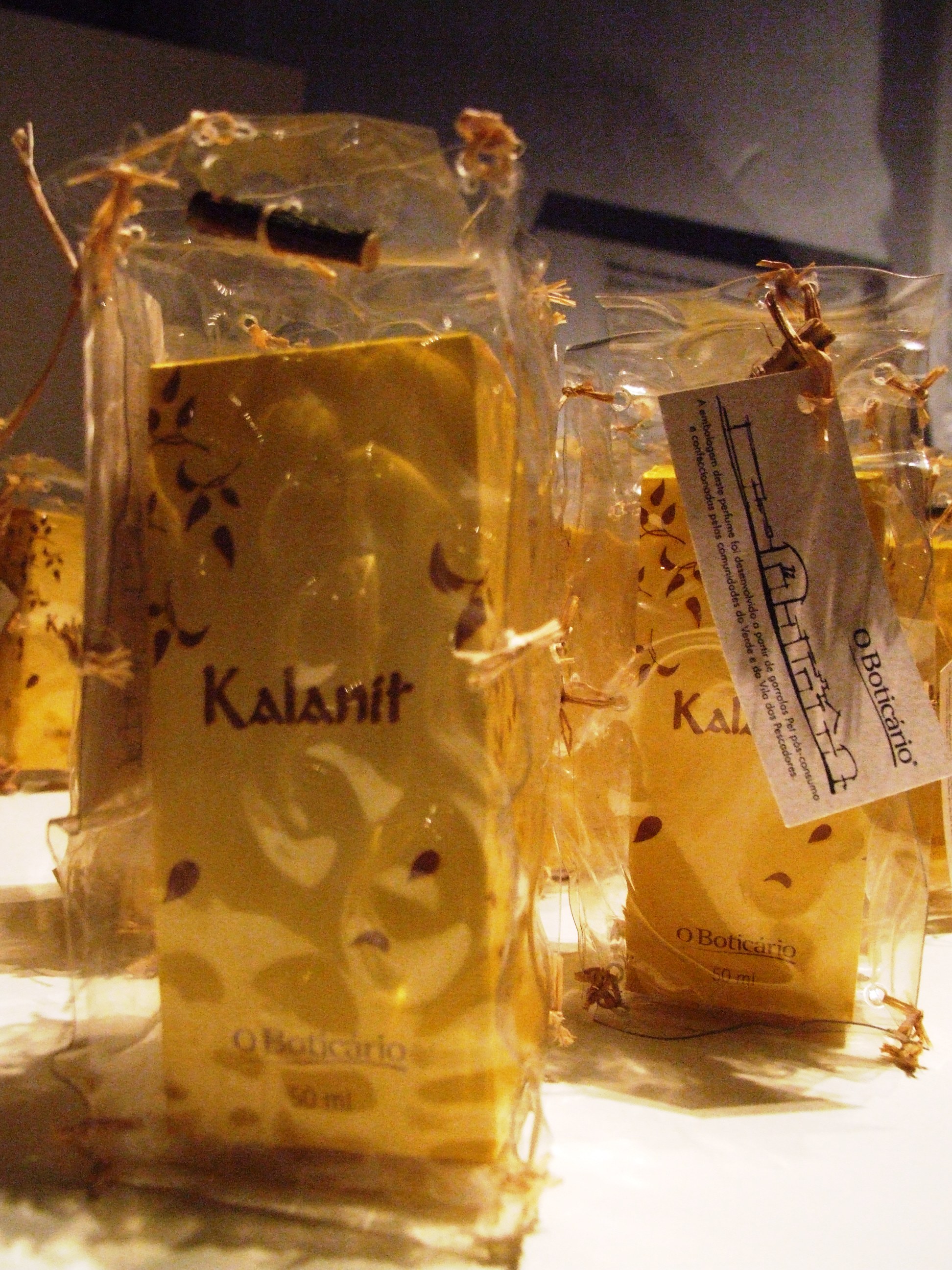 Projeto esta rua é Minha – Embalagem (2007.2008) | Galpão 72 | Ddaniela Aguilar